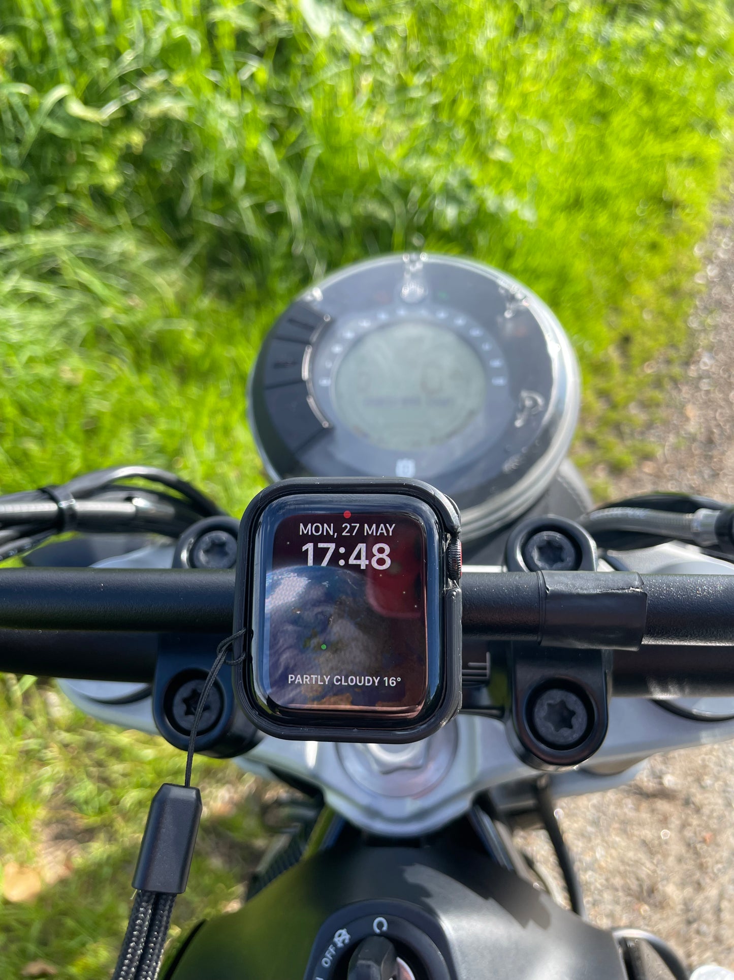 Turn your Apple Watch into a bike computer